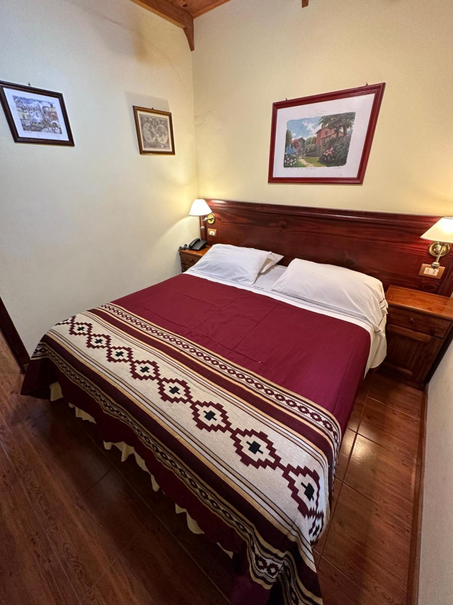 מר דל פלאטה Hosteria Sirenuse מראה חיצוני תמונה