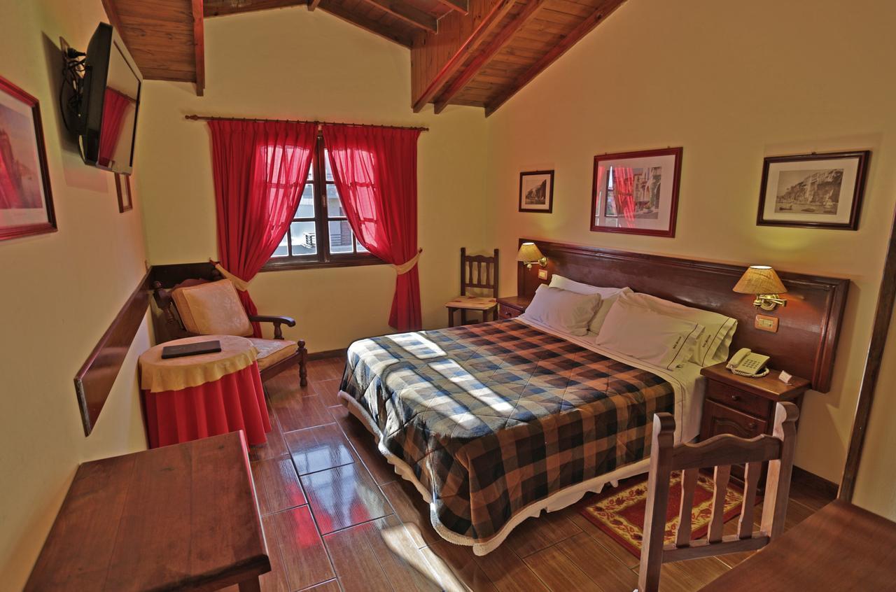 מר דל פלאטה Hosteria Sirenuse מראה חיצוני תמונה